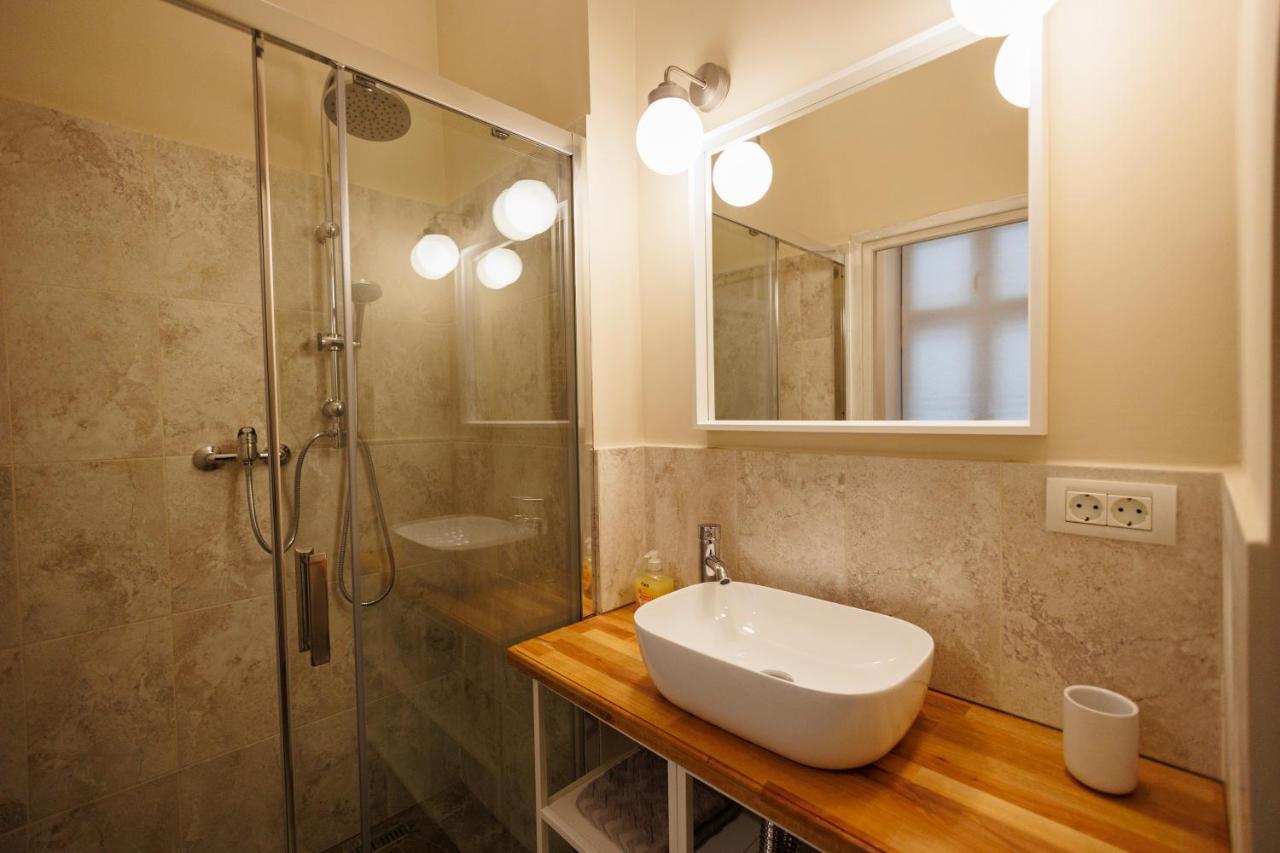 Jolie Flat In The Heart Of The City Timisoara Esterno foto